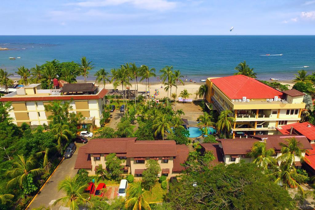 The Jayakarta Anyer Hotel Buitenkant foto